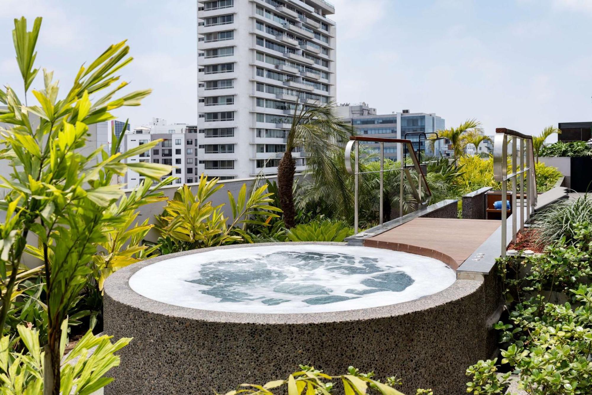 Doubletree By Hilton Lima San Isidro Hotel Exterior photo